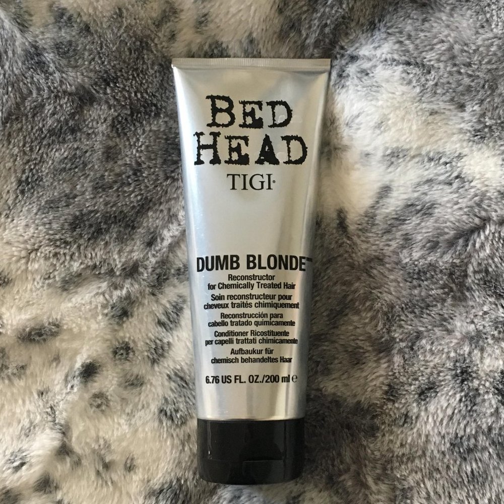 TIGI Bed Head Dumb Blonde Reconstructor Conditione